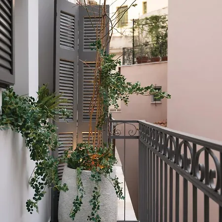 Adrianou At Heart Of Plaka Apartment Athens Exterior photo