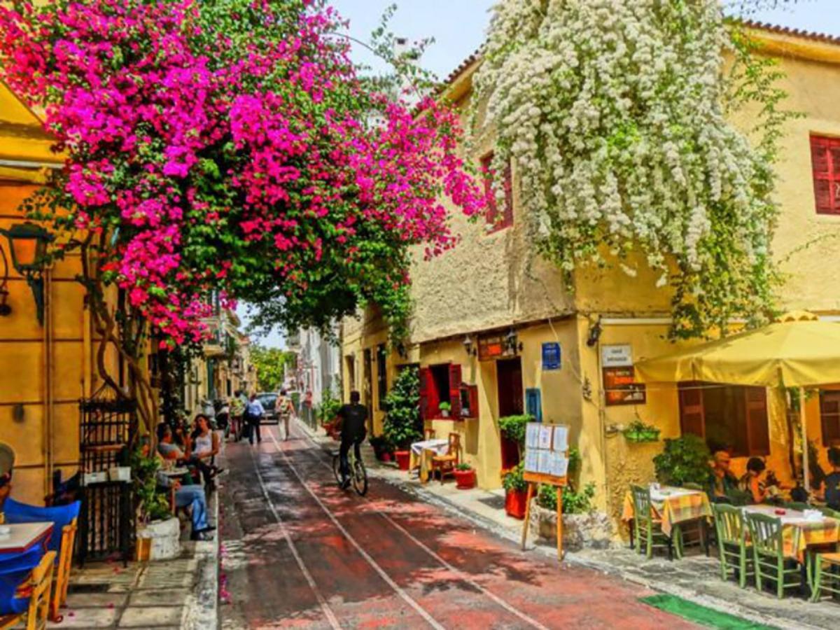 Adrianou At Heart Of Plaka