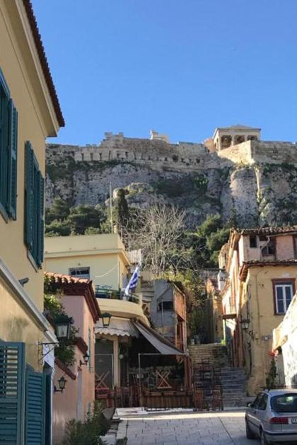 Adrianou At Heart Of Plaka Apartment Athens